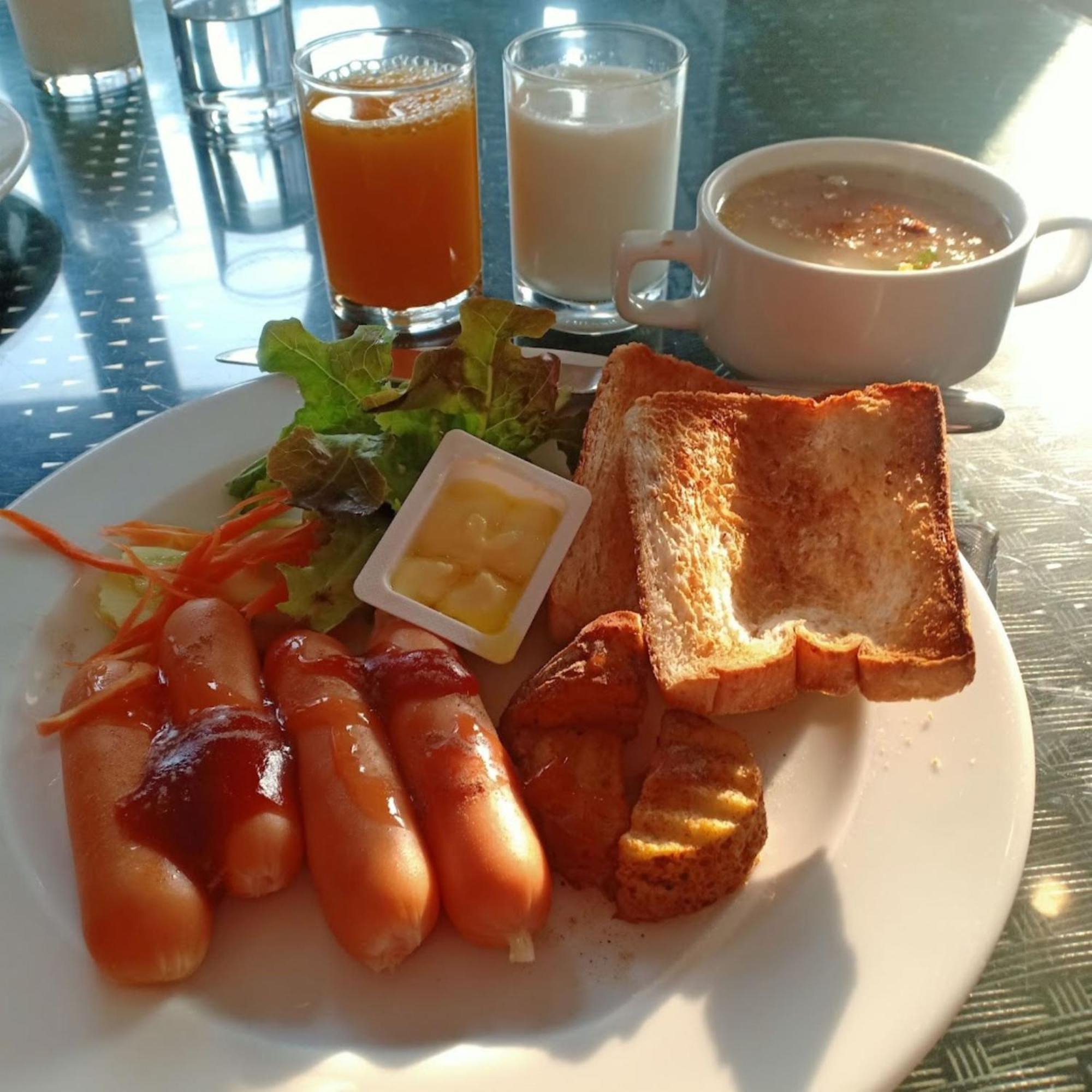 Golden Tulip Essential 4*