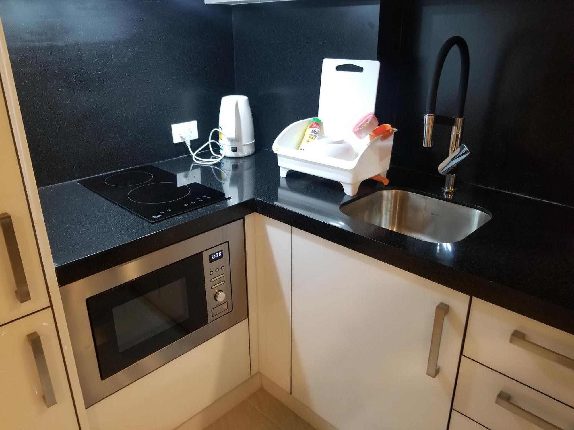 Grand Avenue 1 Bedroom Centara *