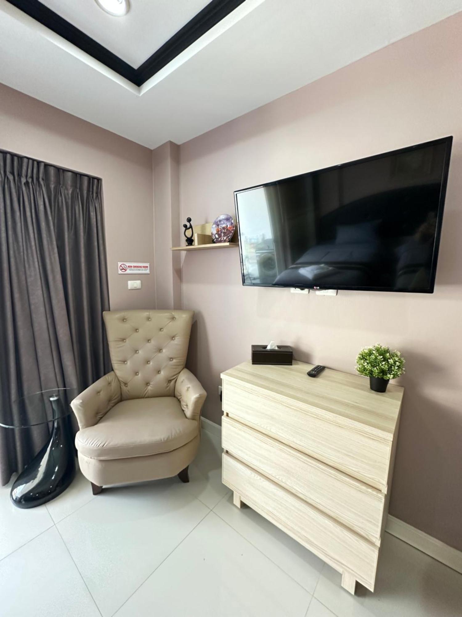 New Nordic Marcus Vip-5 - Spacious Near The Sea In The Area Of Phra Tam Nak Hill Apartment *
