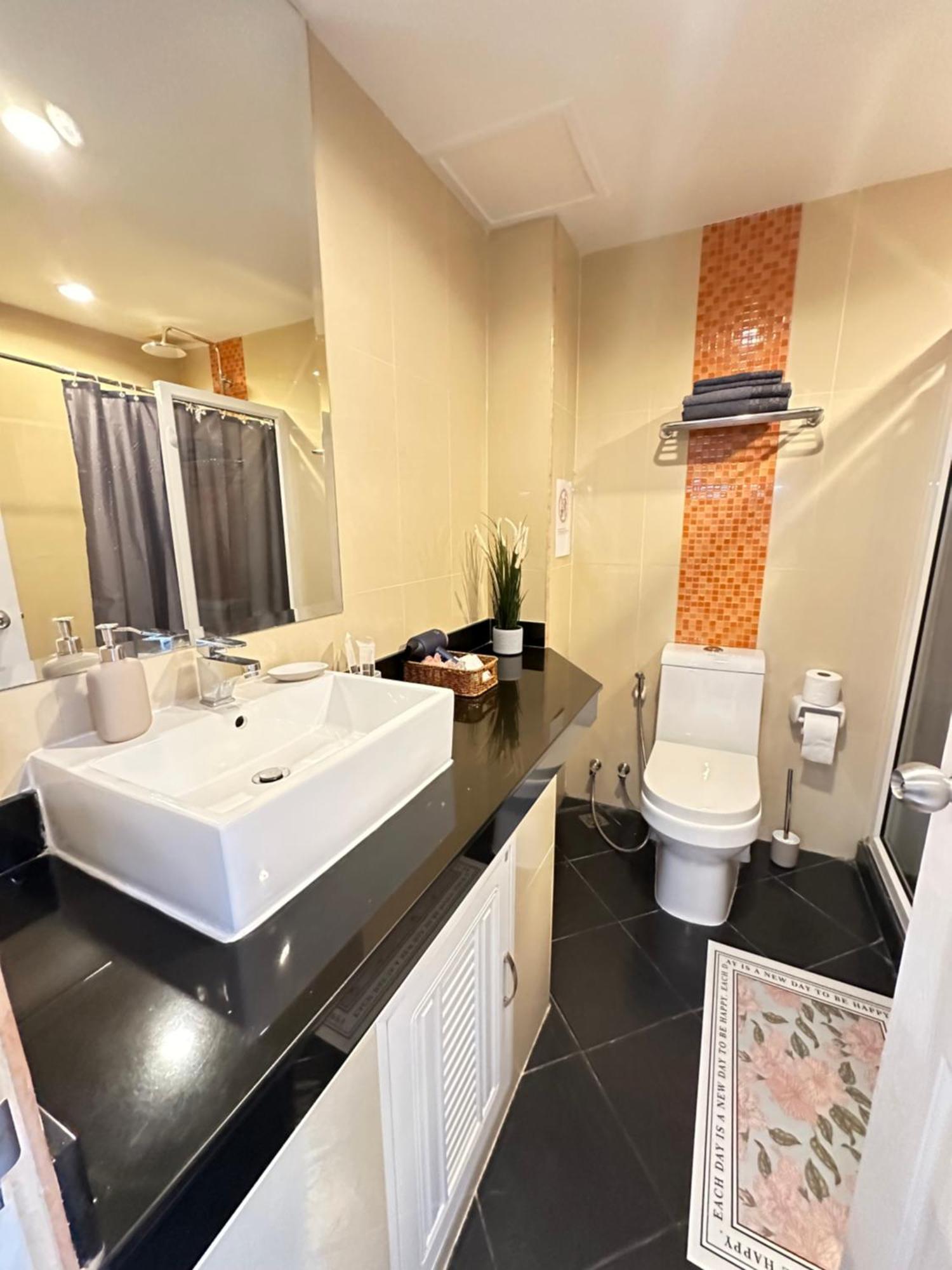 New Nordic Marcus Vip-5 - Spacious Near The Sea In The Area Of Phra Tam Nak Hill Pattaya
