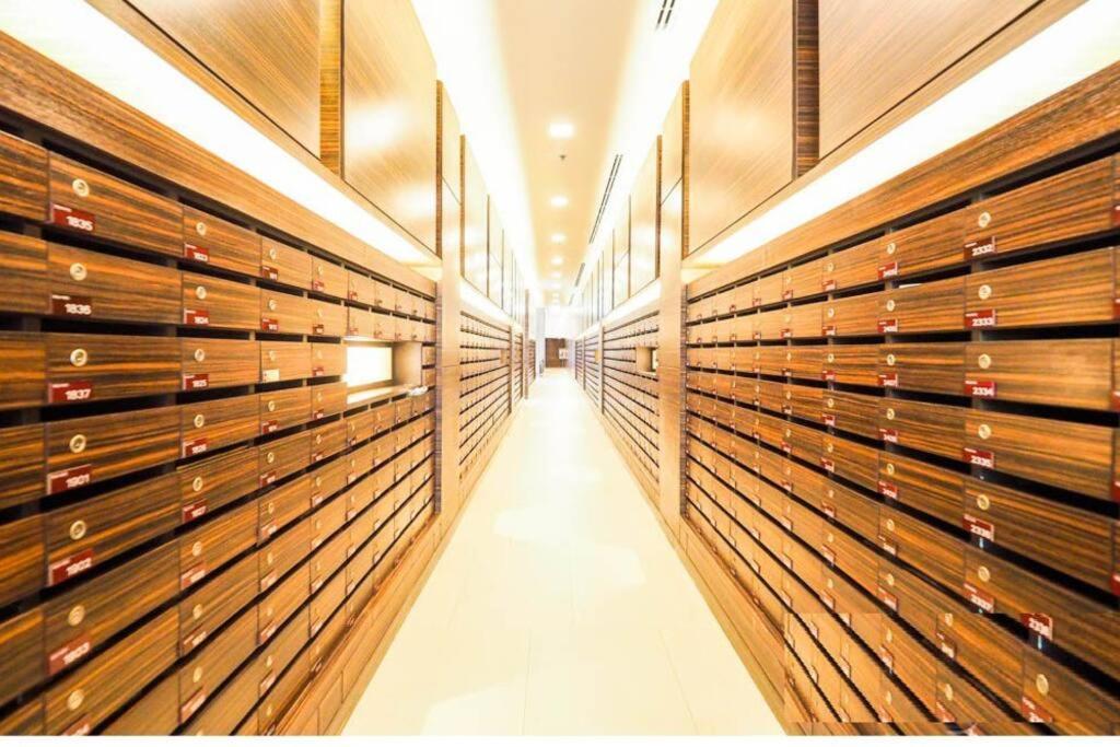 Sea View High Floor 2 Bed