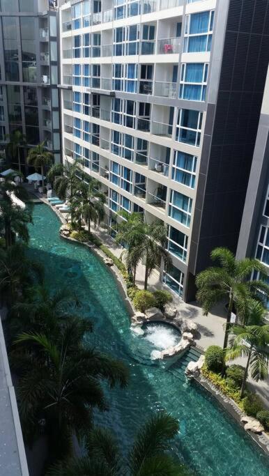 Centara Avenue Residences B65 *