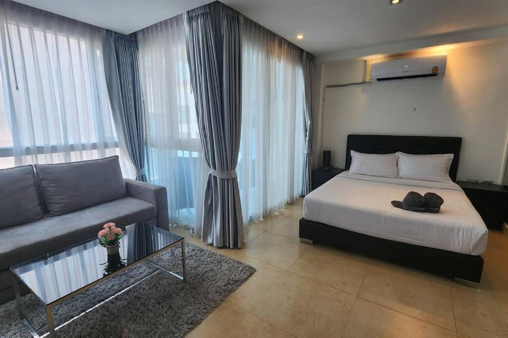 Centara Avenue Residences B65 Apartment Pattaya