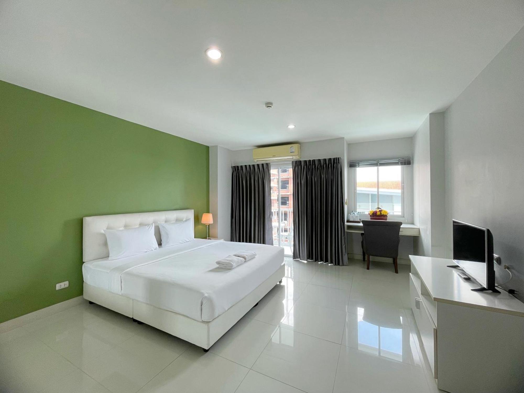 Baan By Sabai Hotel 3*