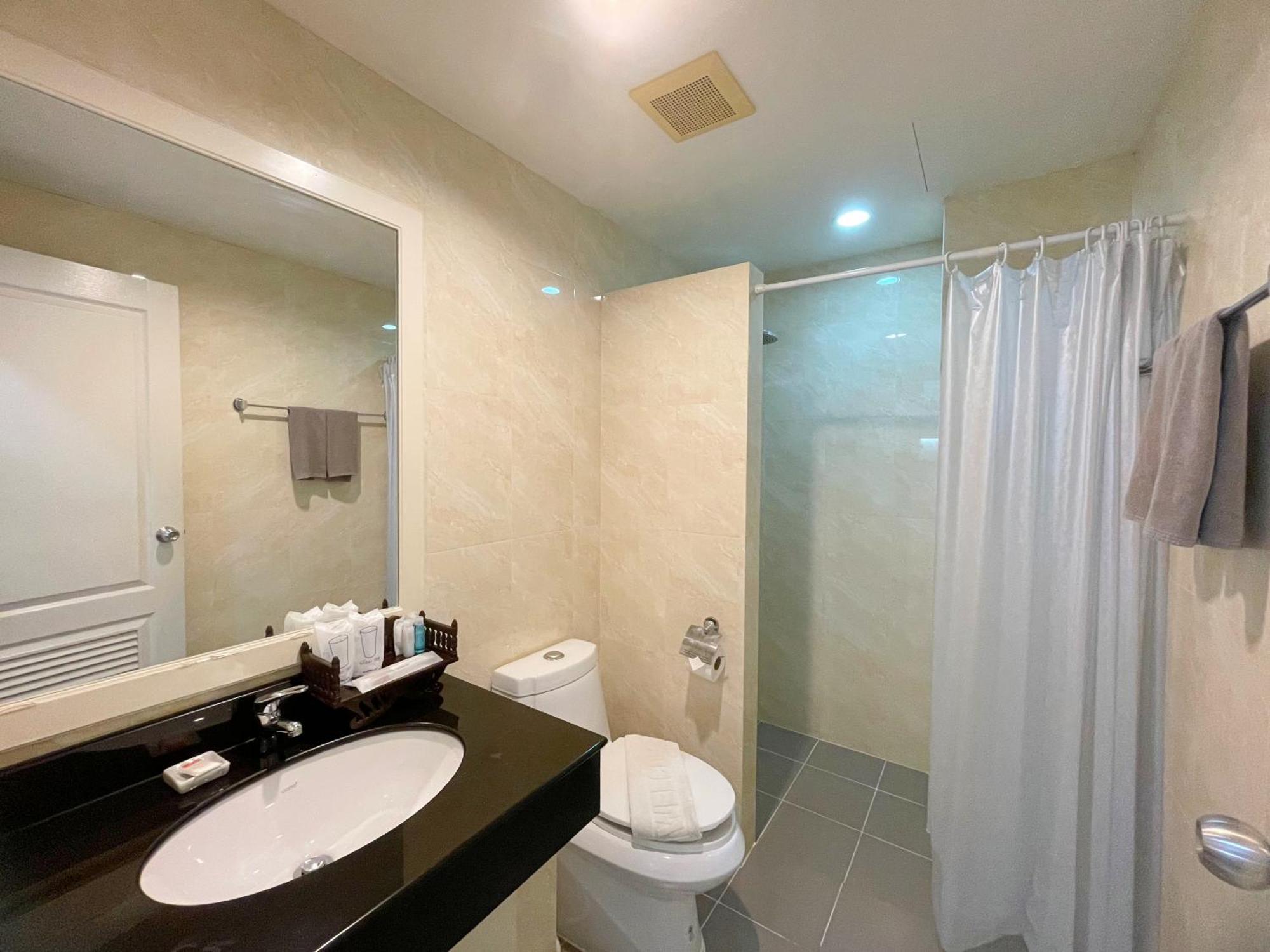 Baan By Sabai Hotel 3*