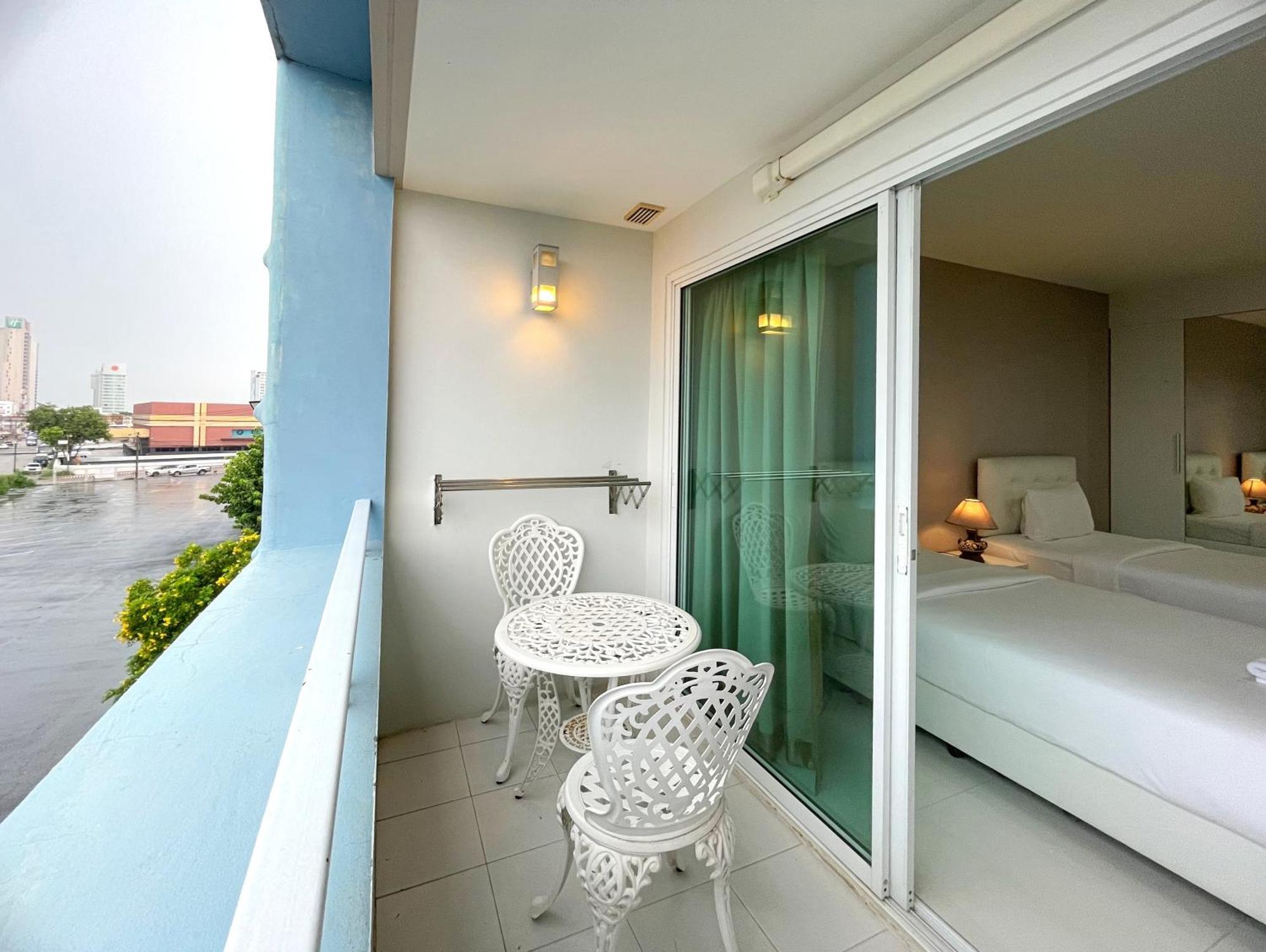Baan By Sabai 3*