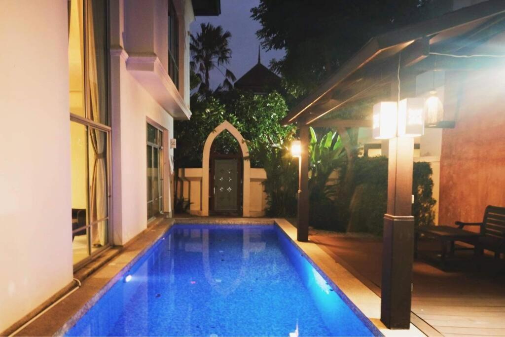 Nagasiri Pool 2-storey Pattaya
