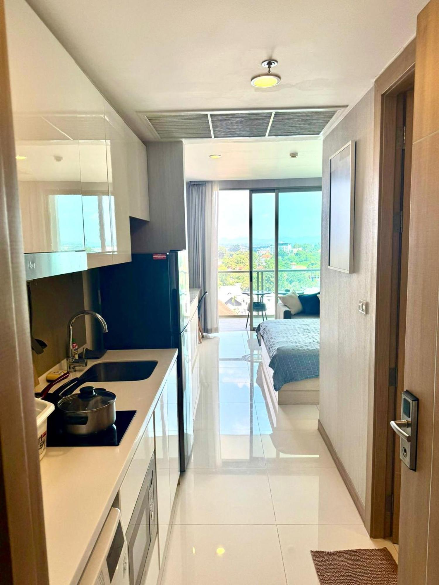 Riviera Wongamat Apartment *