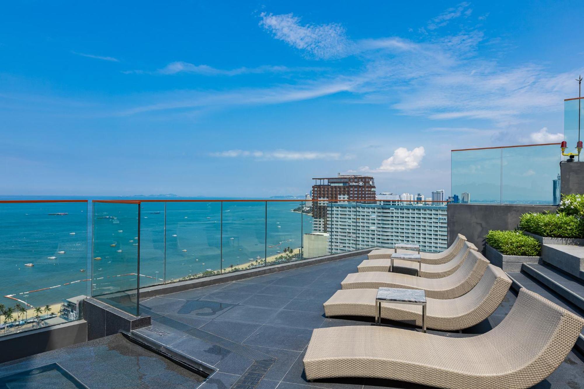 Luxury Edge Apartment *