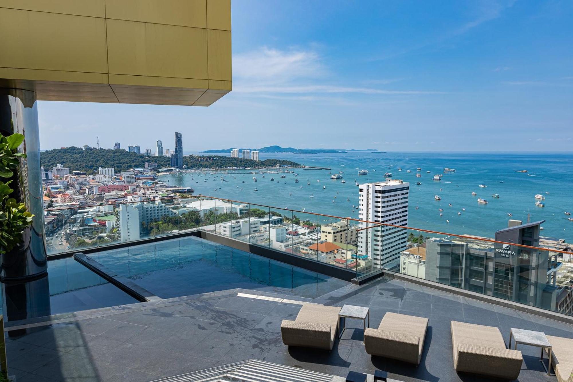 Luxury Edge Apartment *