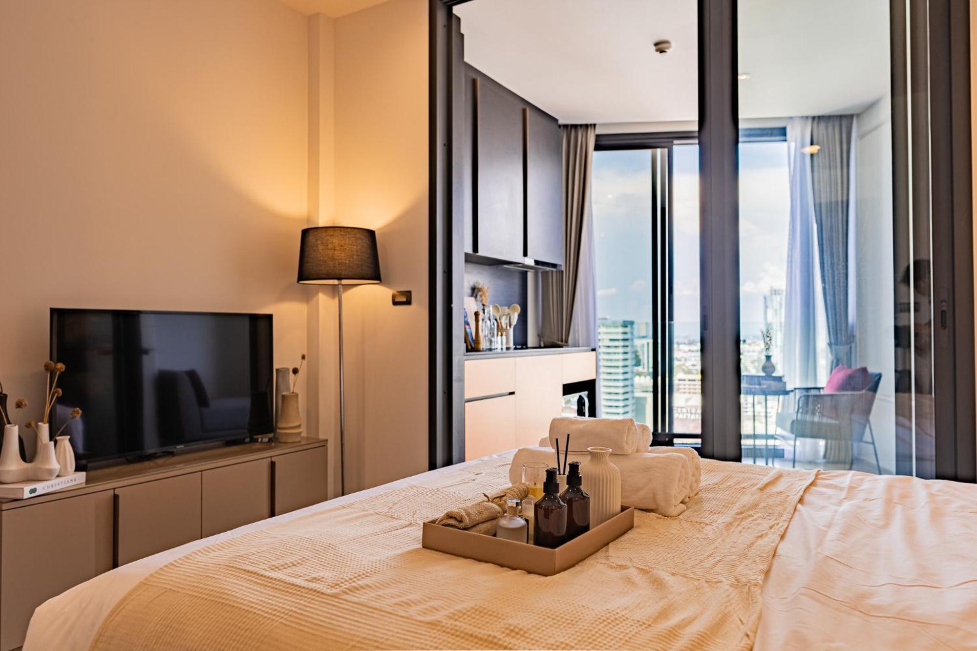 Luxury Edge * Pattaya