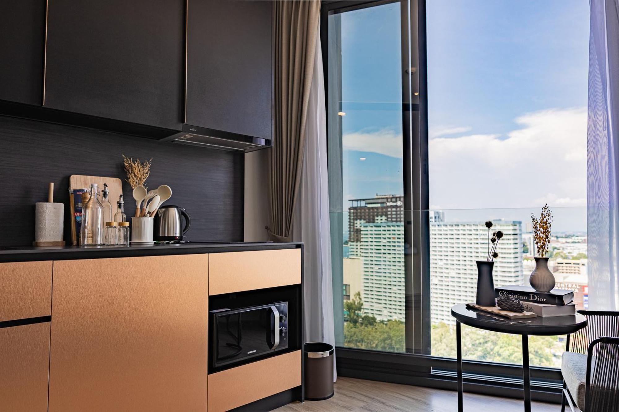 Luxury Edge Pattaya