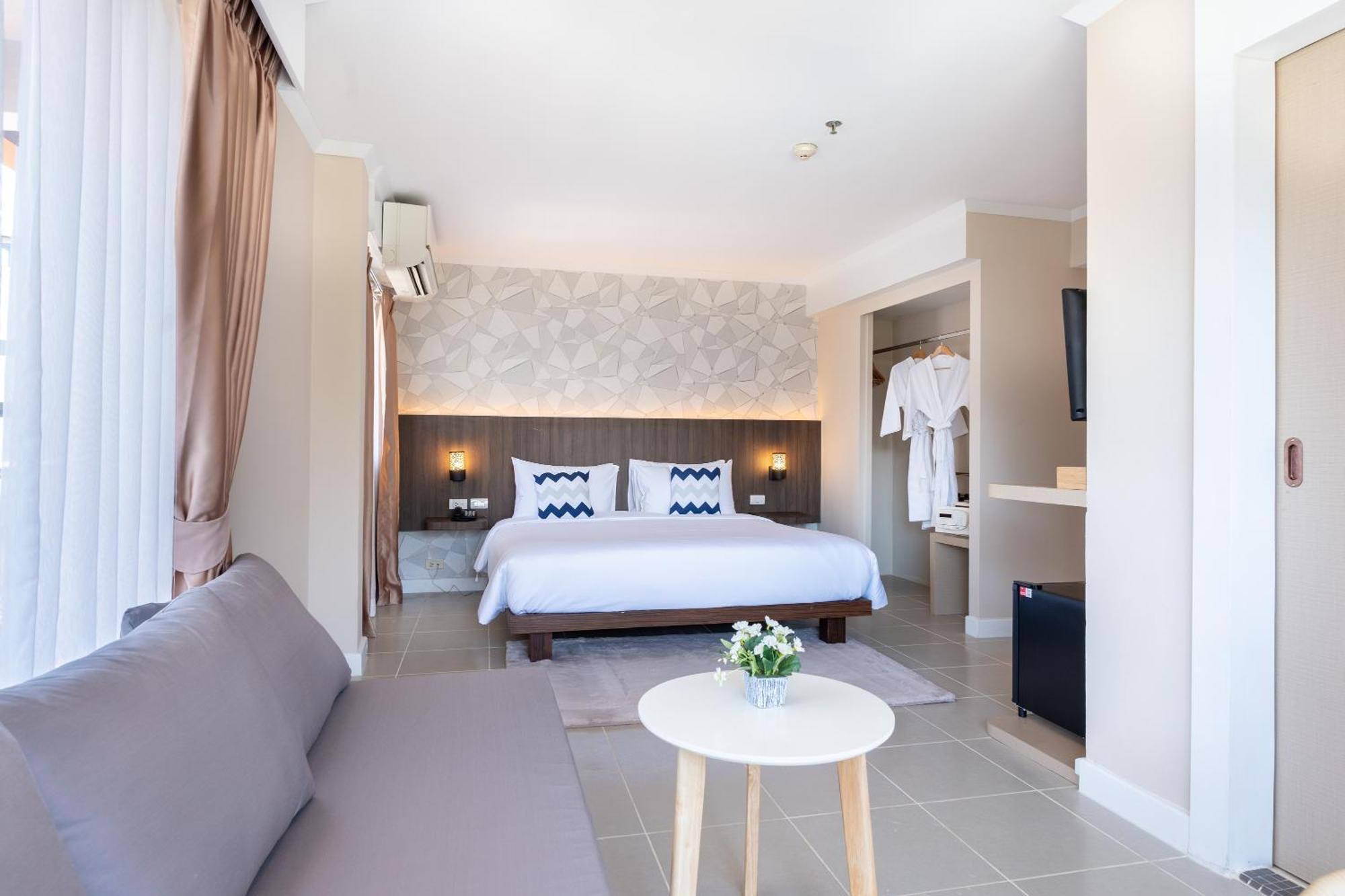 Heeton Concept By Compass Hospitality Hotel