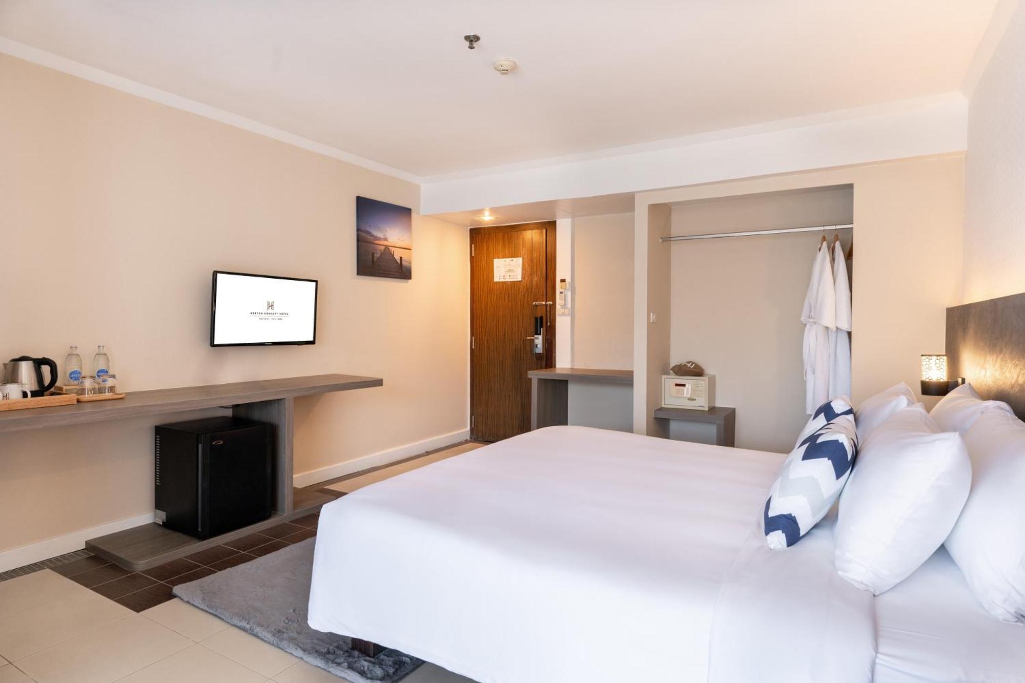 Heeton Concept By Compass Hospitality 4*