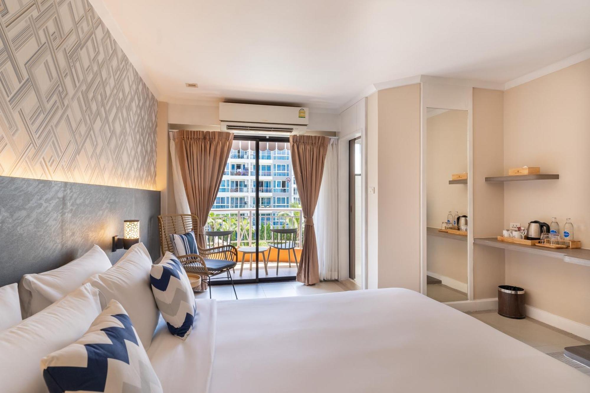 Hotel Heeton Concept By Compass Hospitality