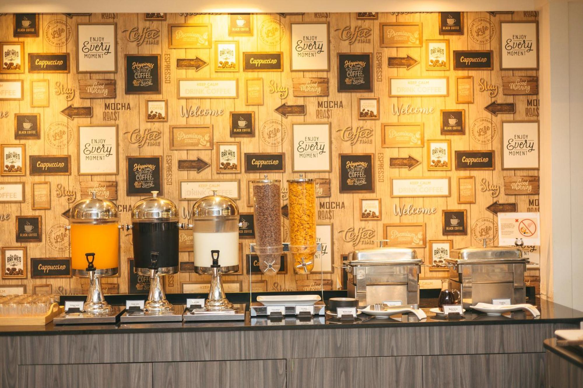 Heeton Concept By Compass Hospitality