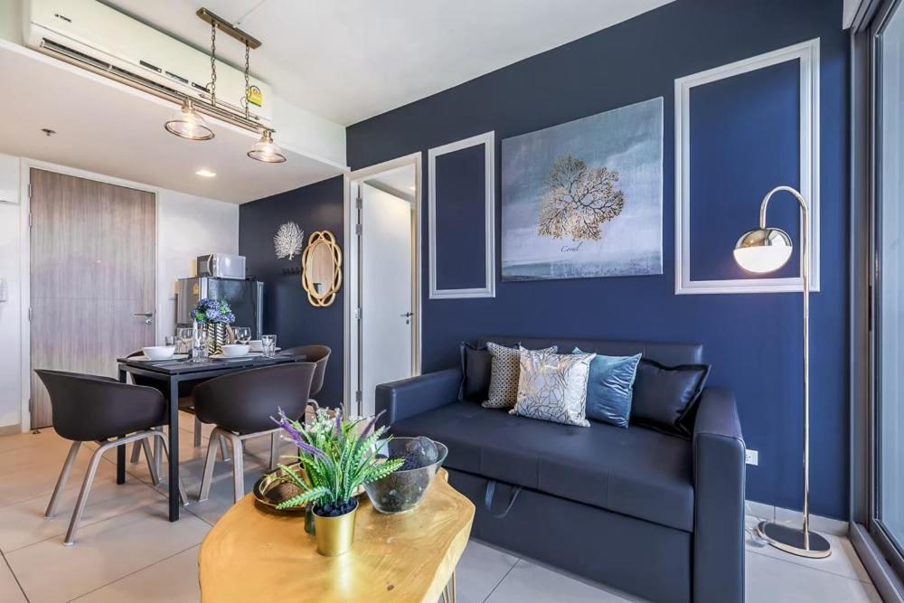 Unixx By The Sea Apartment