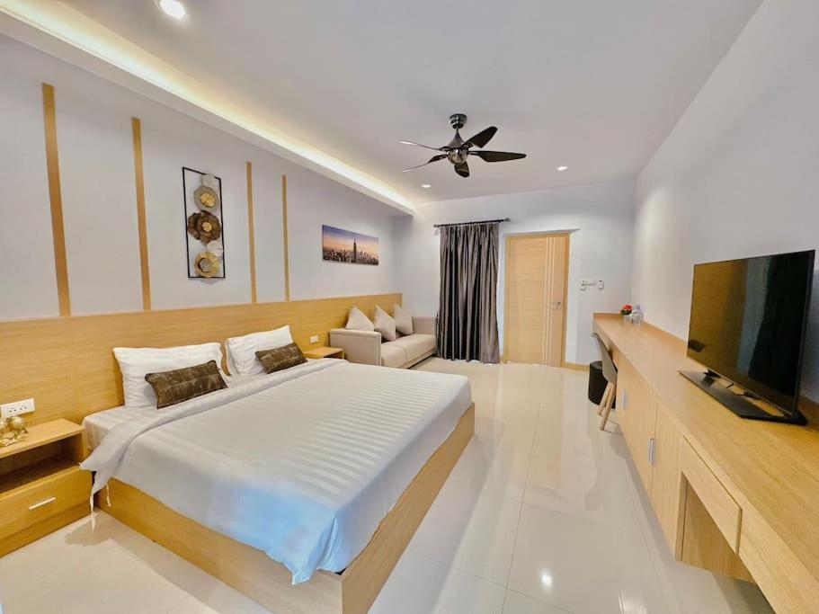 Tagvilla Lagoon Pool In 8 Bedroom