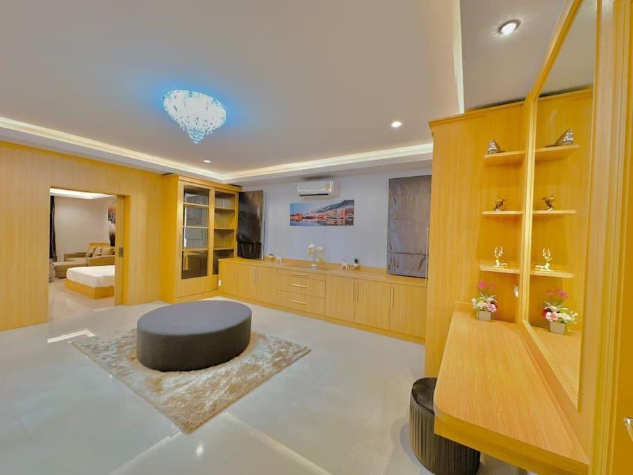 Tagvilla Lagoon Pool In 8 Bedroom *