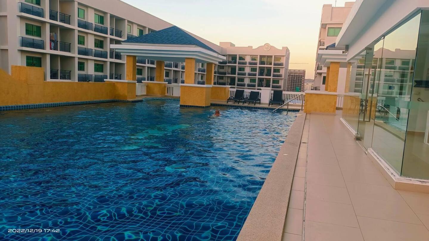 Arcadia Continental Escape Apartment Pattaya