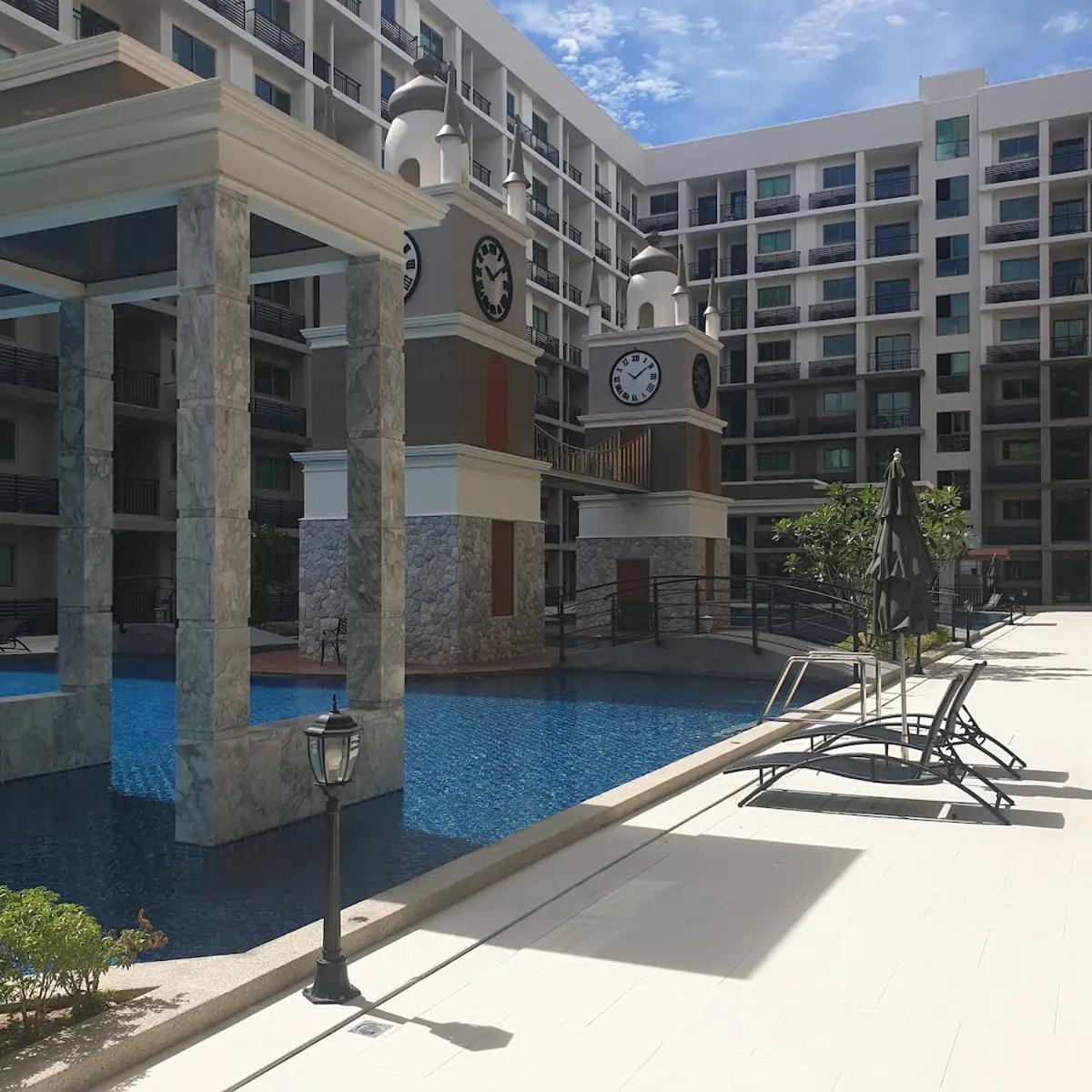 Arcadia Continental Escape * Pattaya