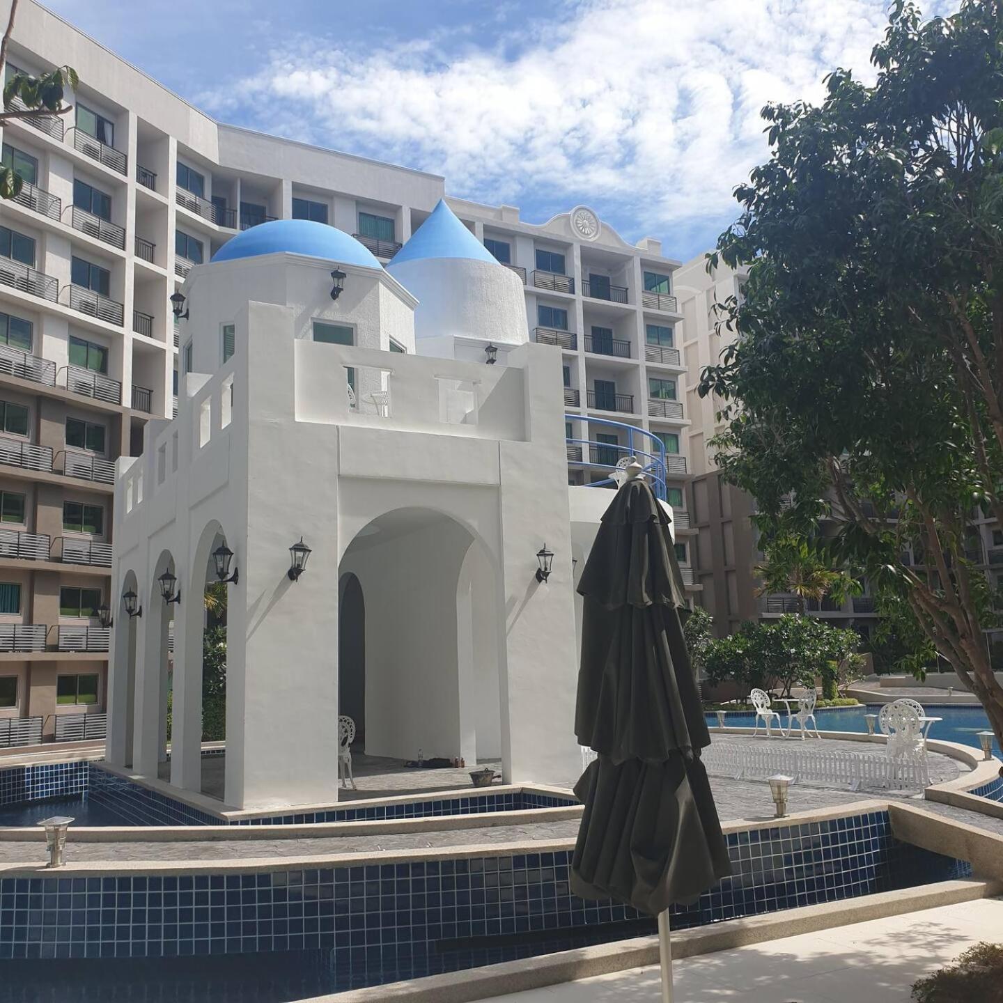 Arcadia Continental Escape