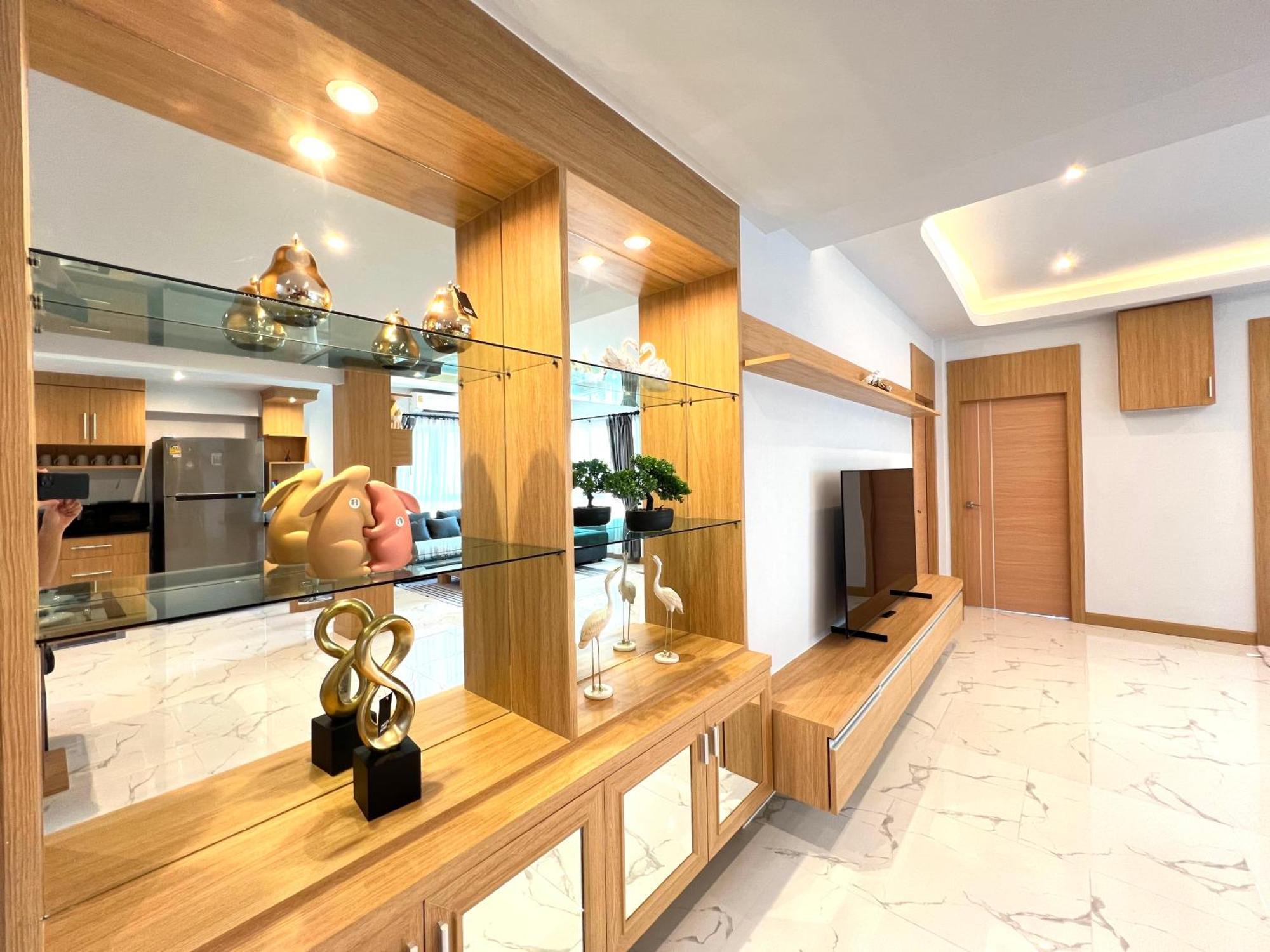 Modern Private Pool Villa,walking Street 10min,city-house 171b
