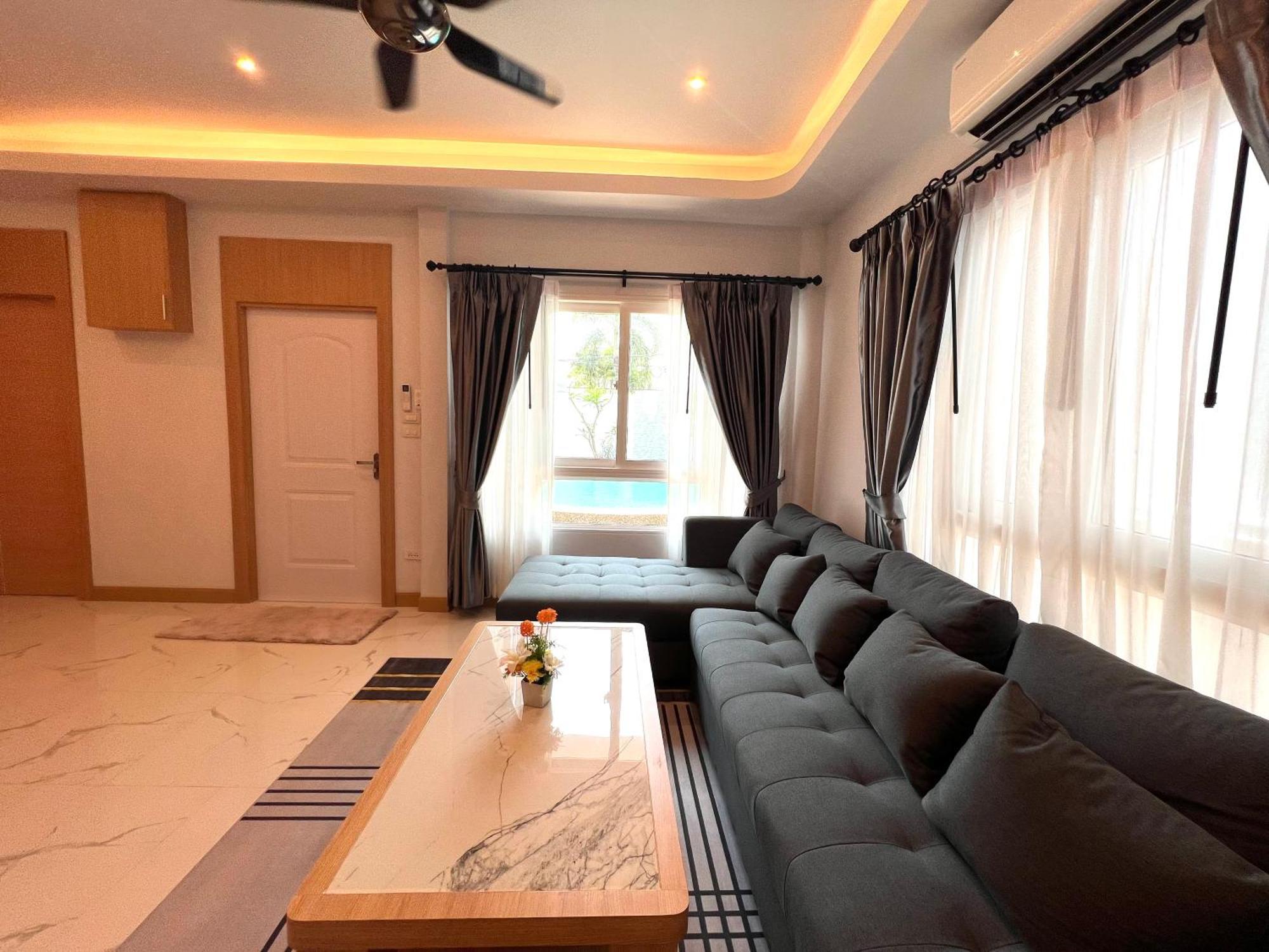 Modern Private Pool Villa,walking Street 10min,city-house 171b