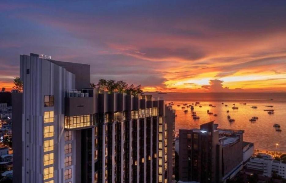 Edge Seaview With Infinity Pool & Free Netflix Pattaya