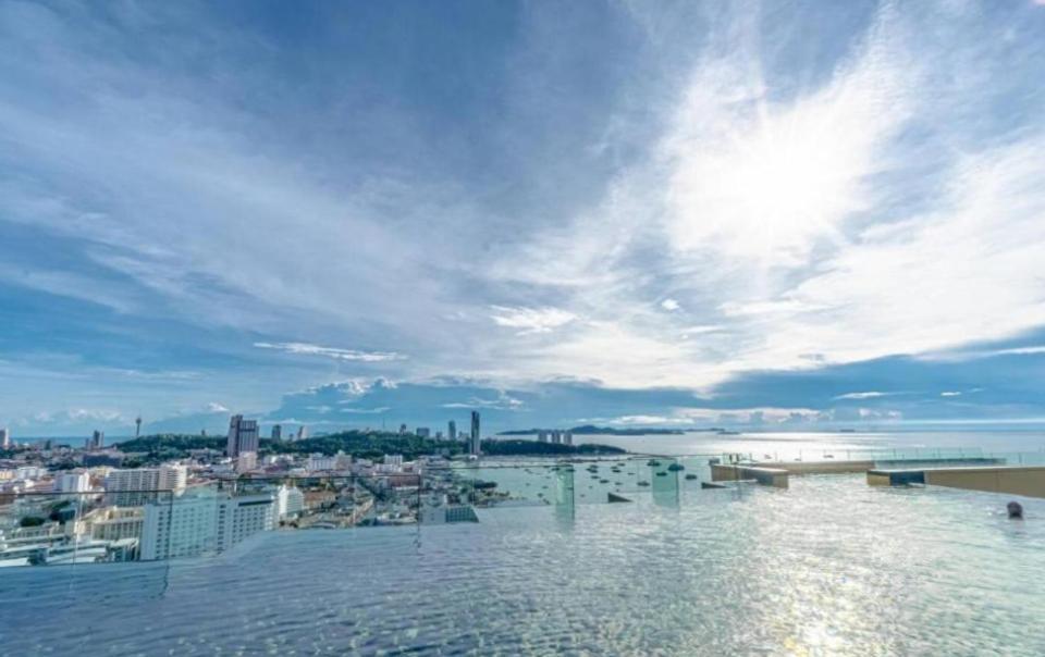 Apartment Edge Seaview With Infinity Pool & Free Netflix *