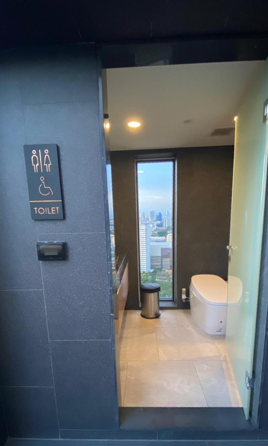 The Edge Apartment *