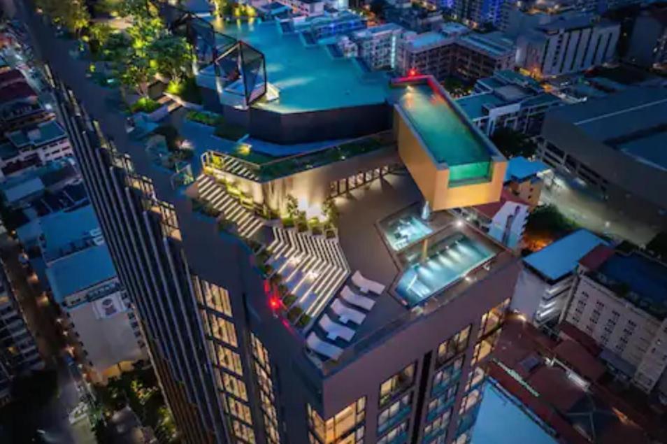 Edge Seaview With Infinity Pool & Free Netflix * Pattaya