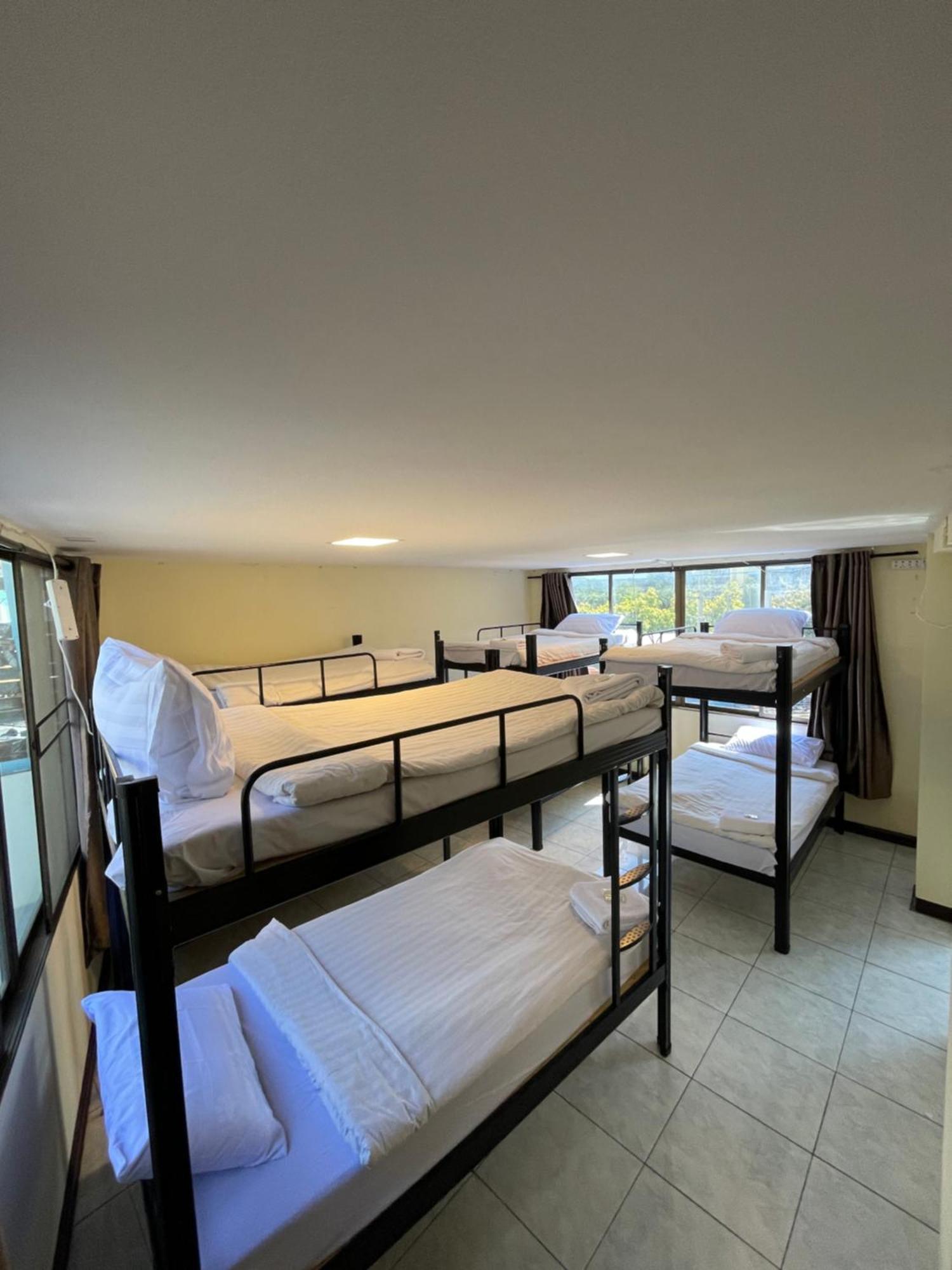 Maland House - Soi 14 Saisong Road Hotel *