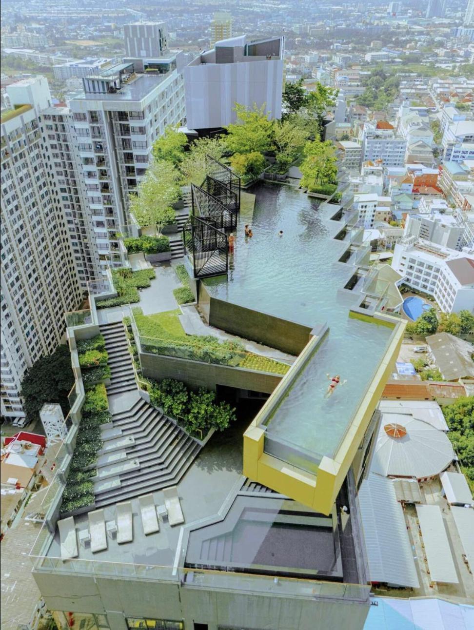 Vacaystation Edge 4* Pattaya