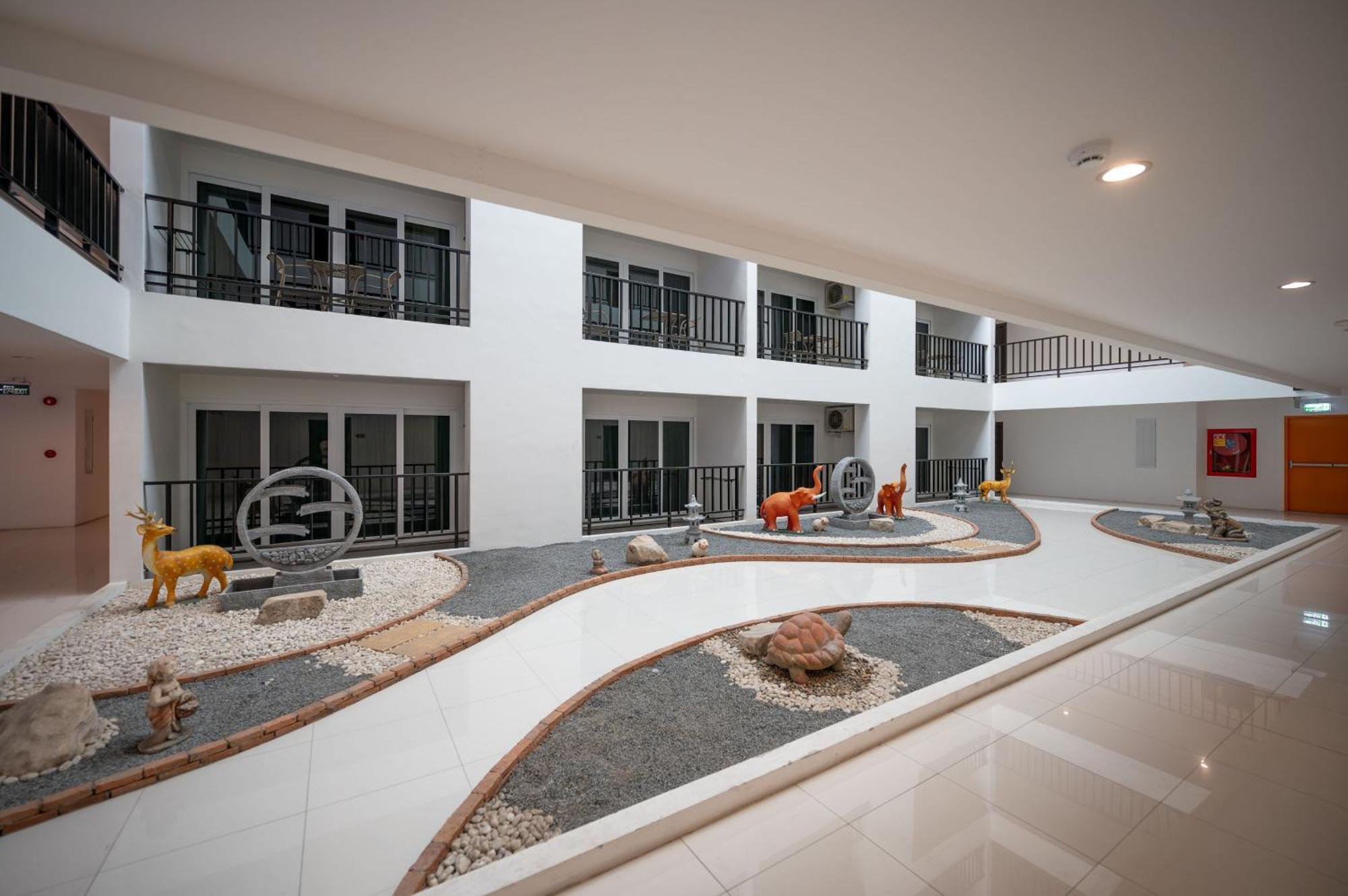 Apartment New Nordic Atrium By Apartwell Pattaya