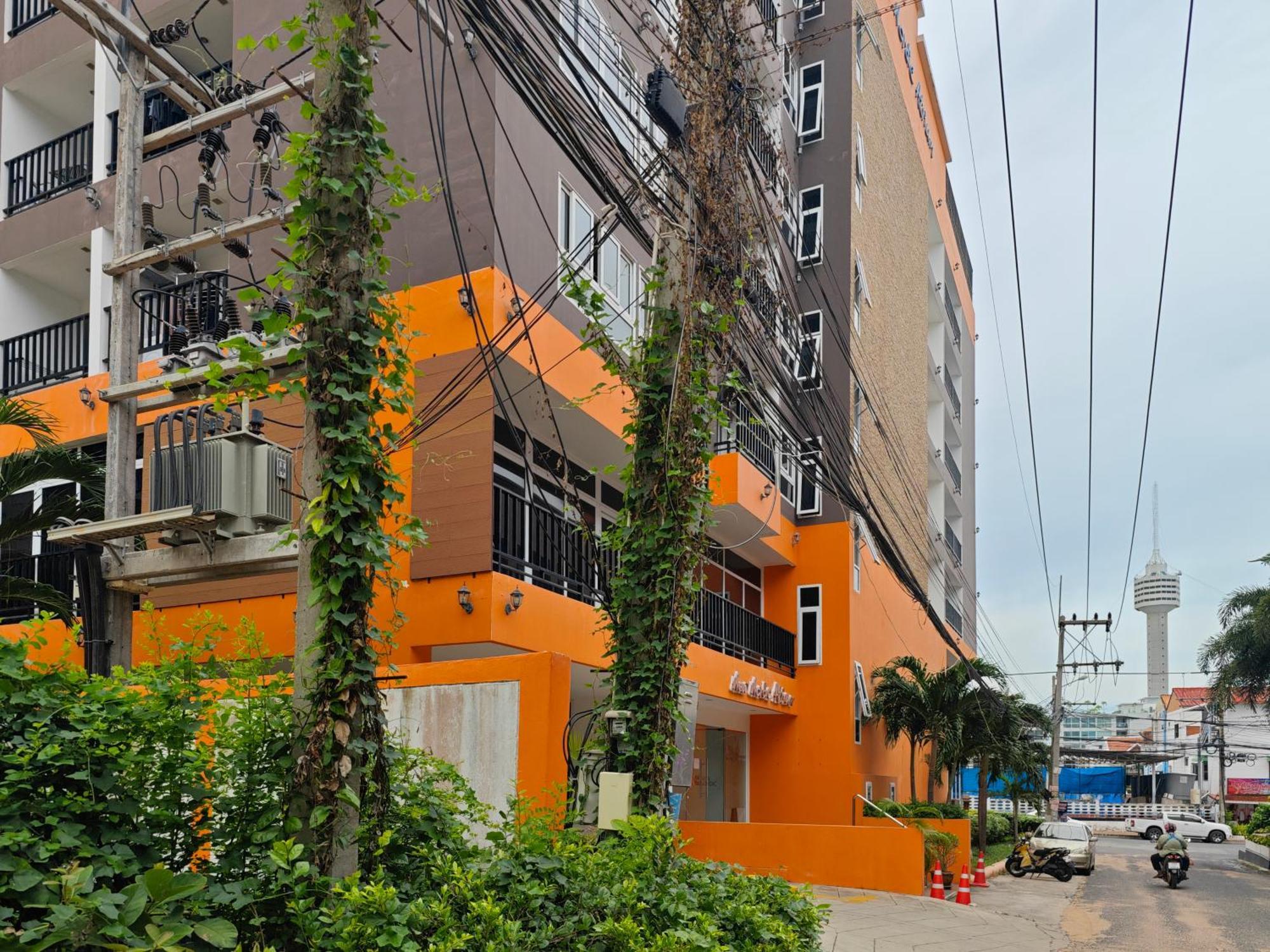 New Nordic Atrium By Apartwell Apartment