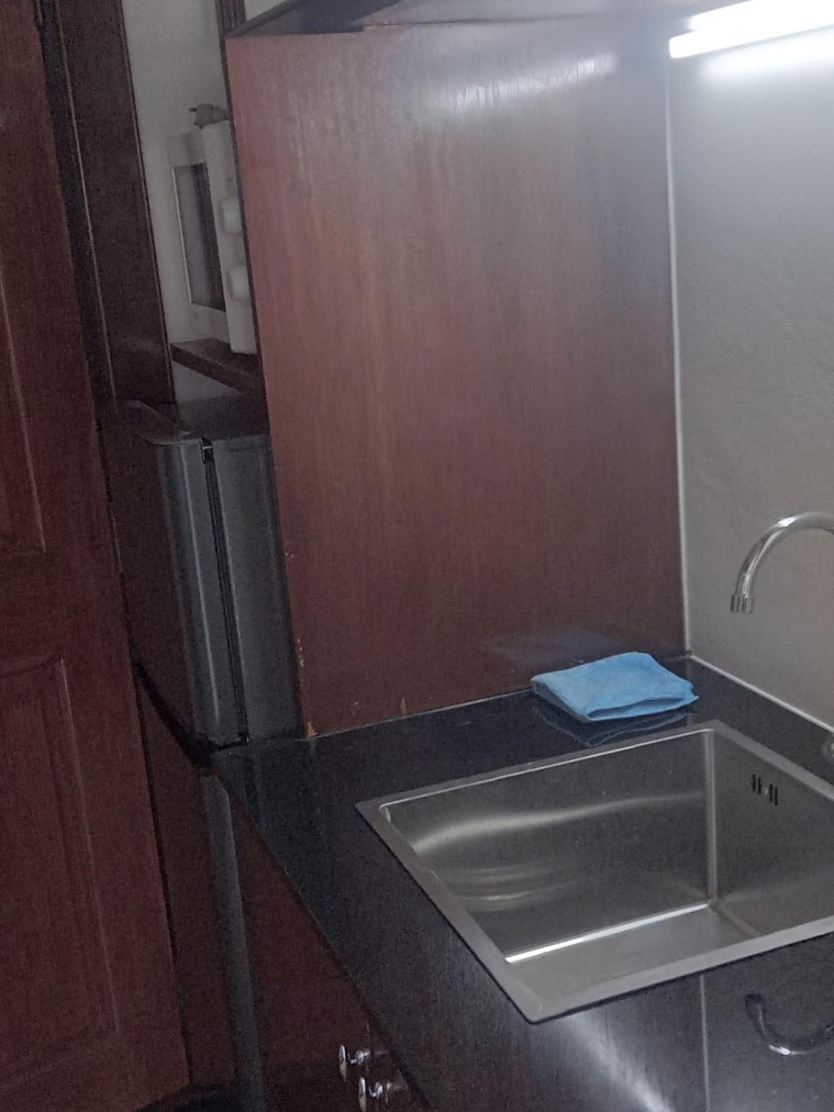 Condotel A Jomtien Road * Pattaya