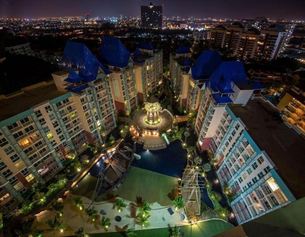 Apartment квартиры в Grande Caribbean