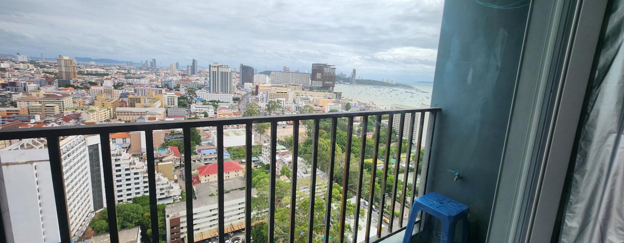 Centric Sea Pattaya中心海 Apartment