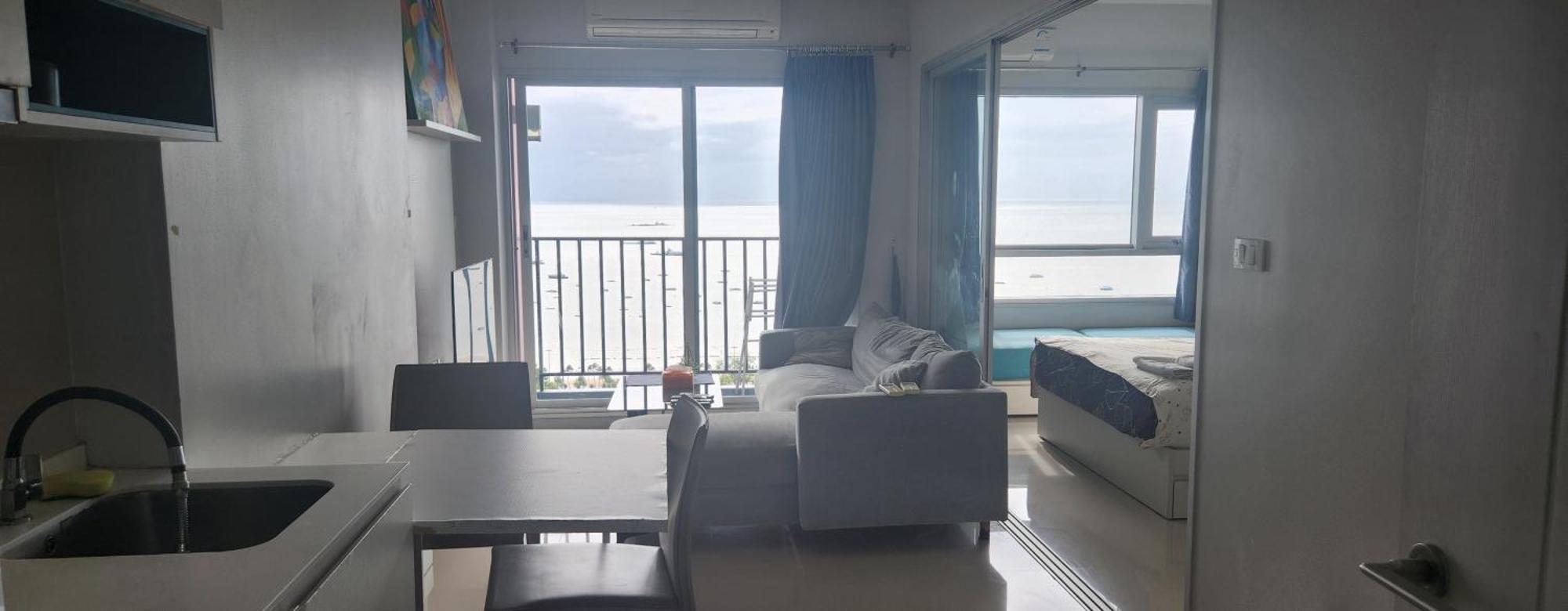 Centric Sea Pattaya中心海 Apartment
