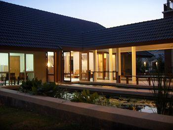 Authong 4*