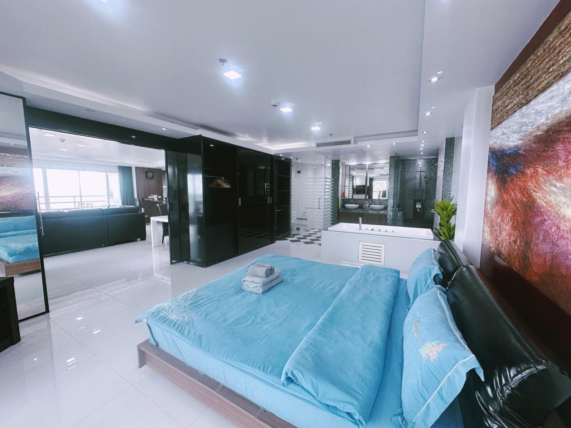 Apartment Amazing Big Balcony Seaview Dontan Beachfront Pattaya