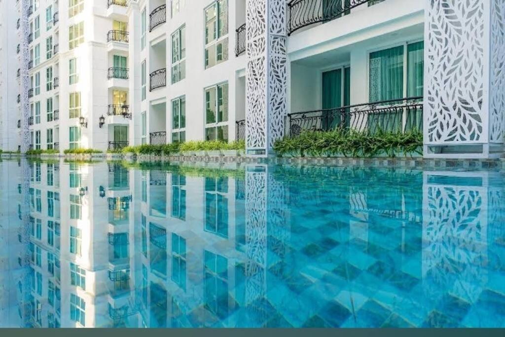 1bed Luxury With Pool & Gym Access Near Walking Street Pattaya