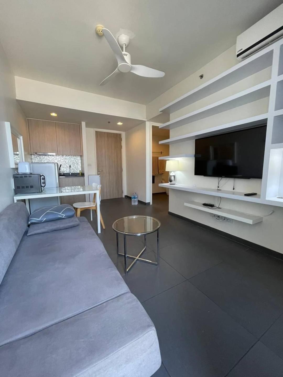 Unixx Seaview Luxury