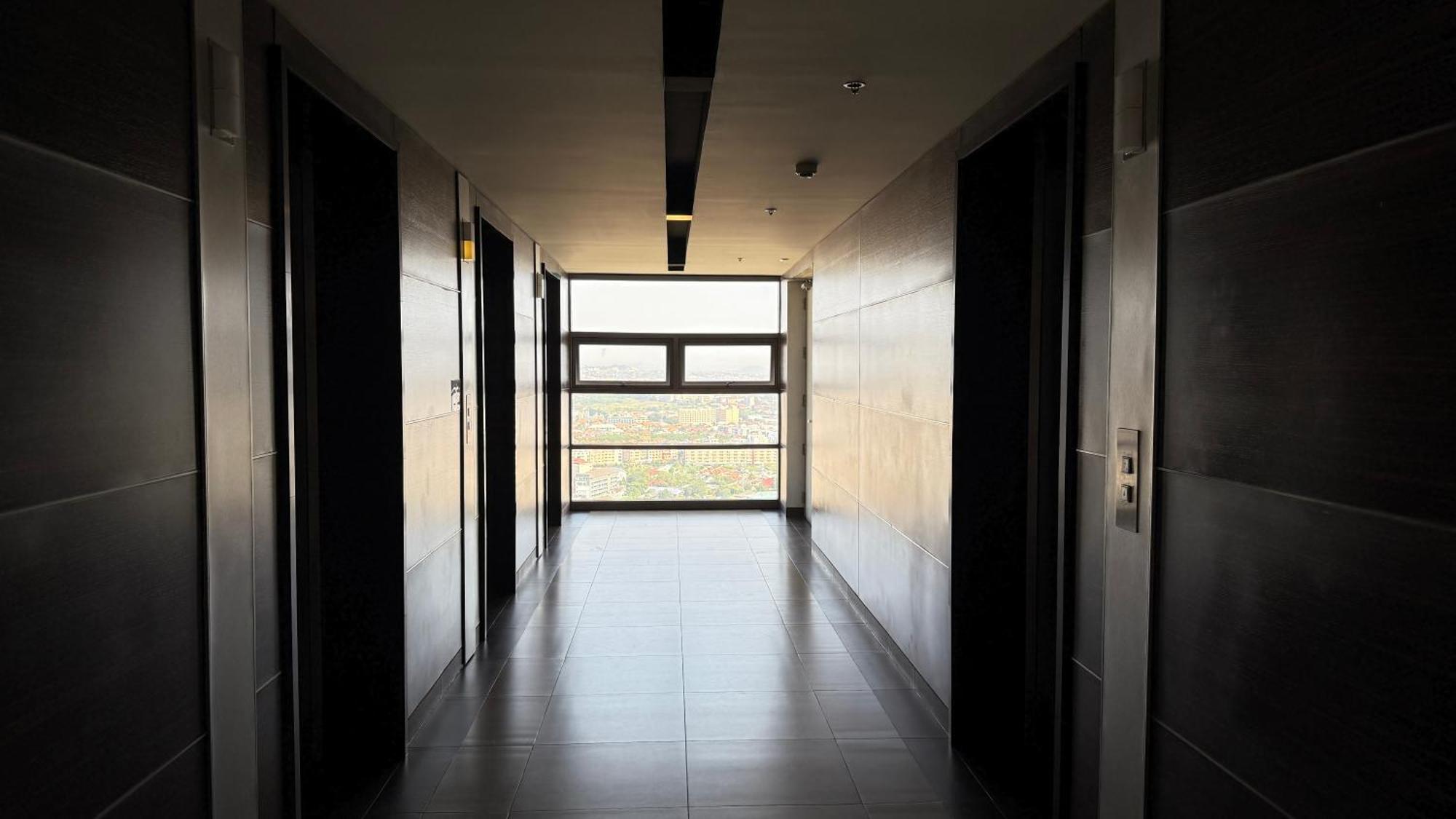 Unixx Seaview Luxury Aparthotel Pattaya