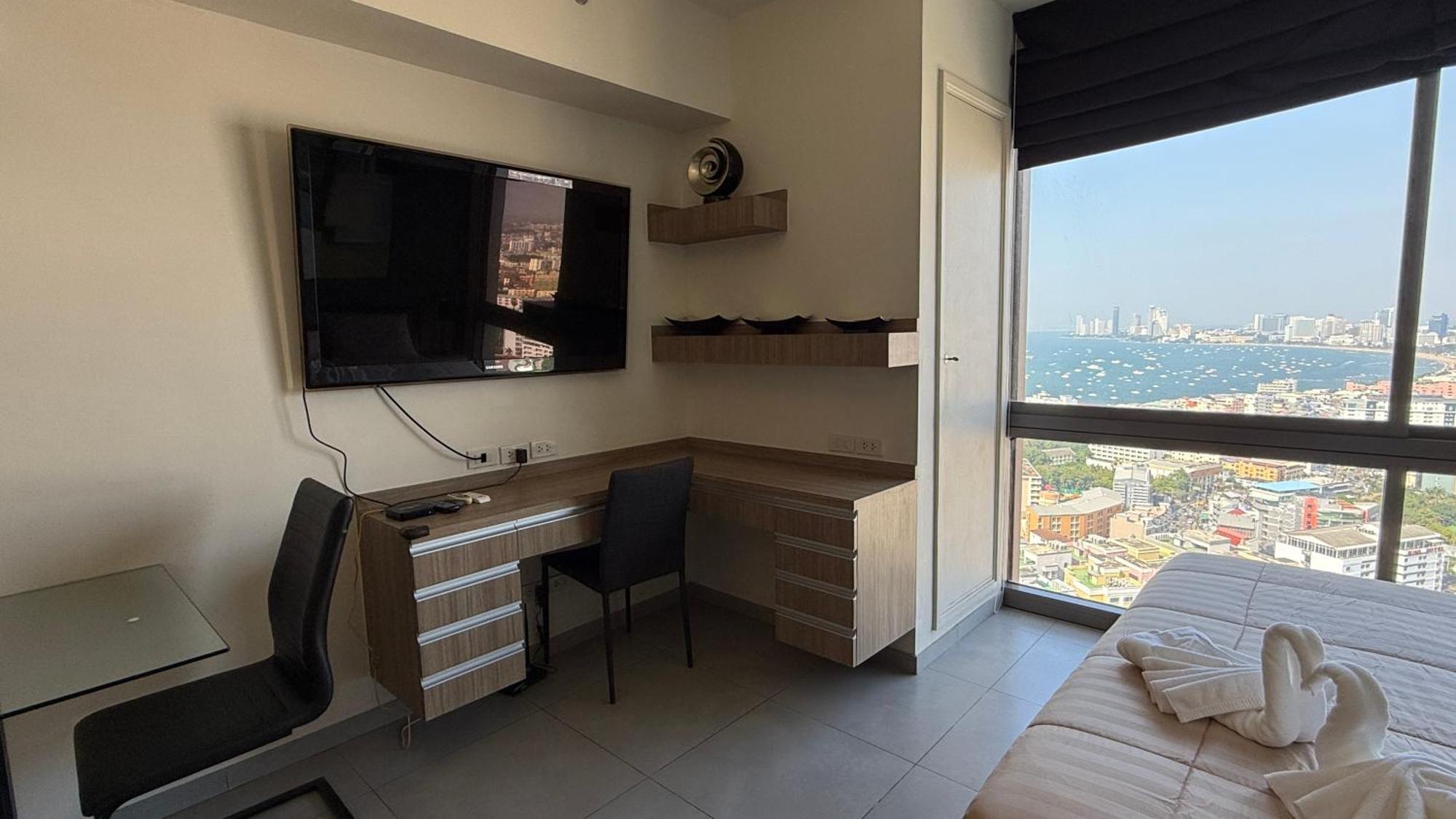 Unixx Seaview Luxury *