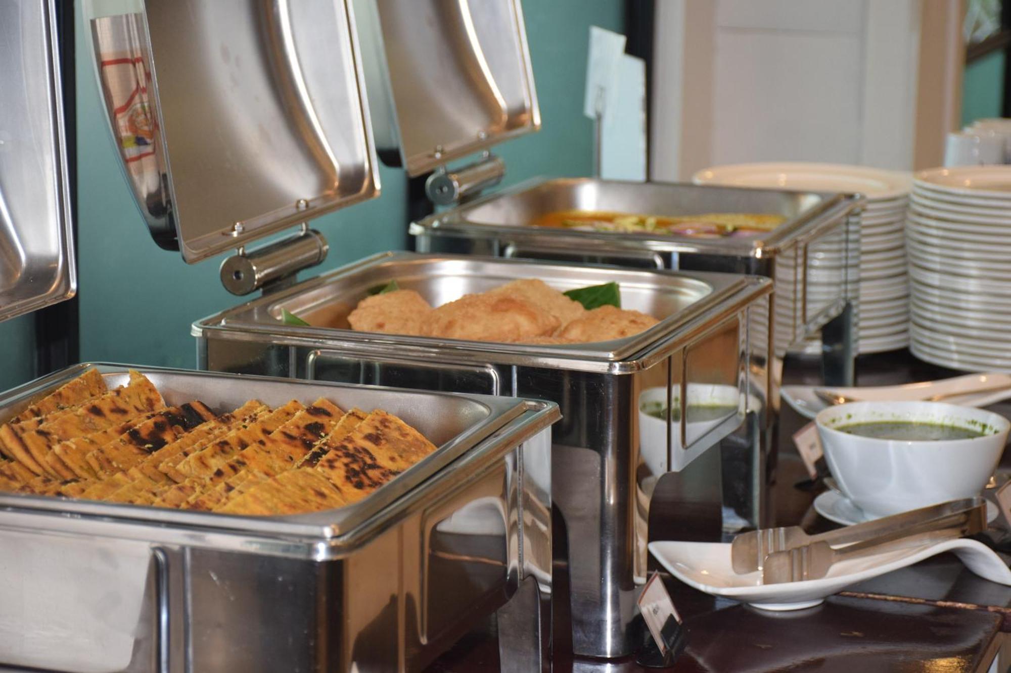Heeton Concept By Compass Hospitality
