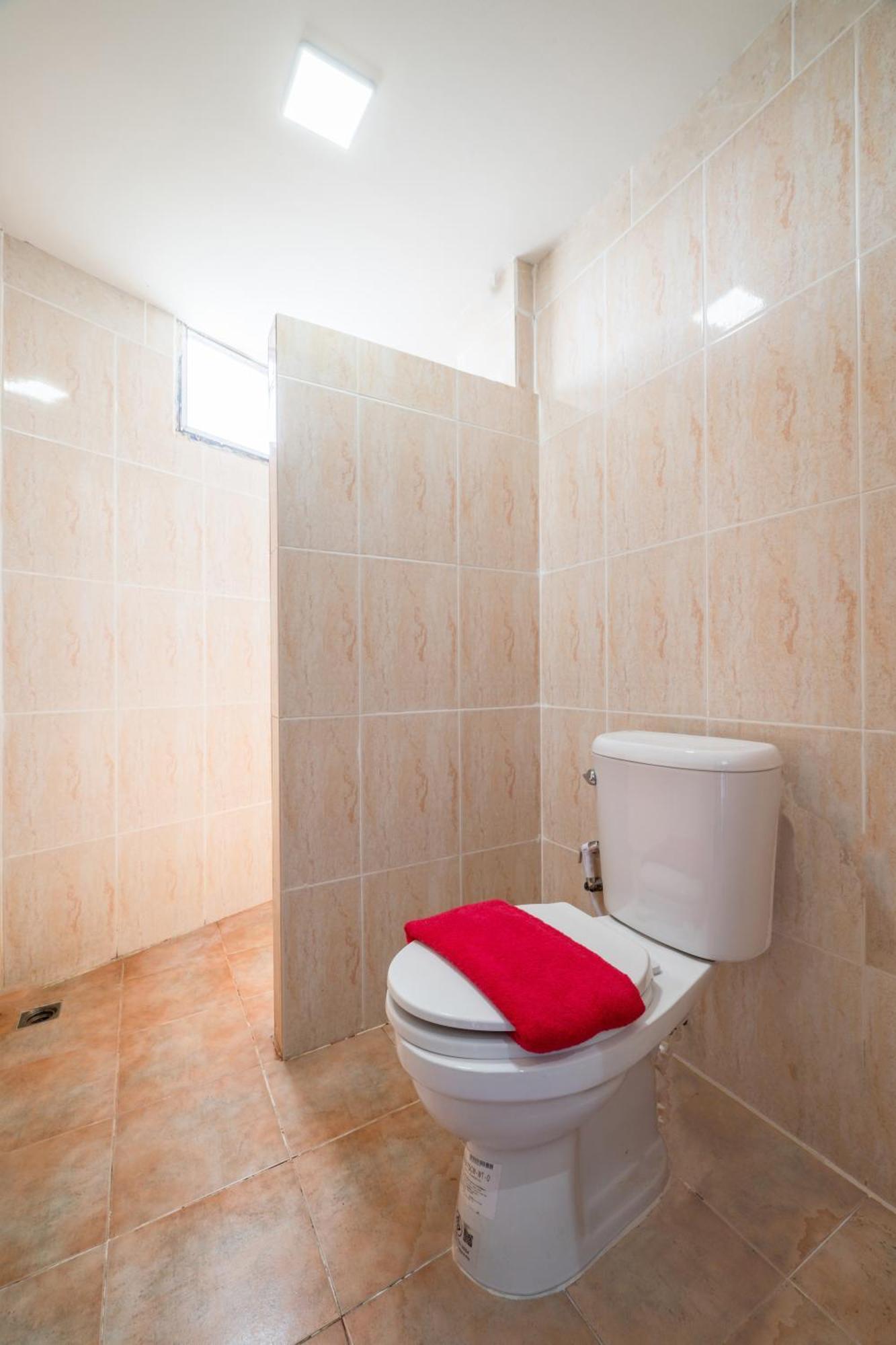 Abunawas Merry At Walking Street 2*