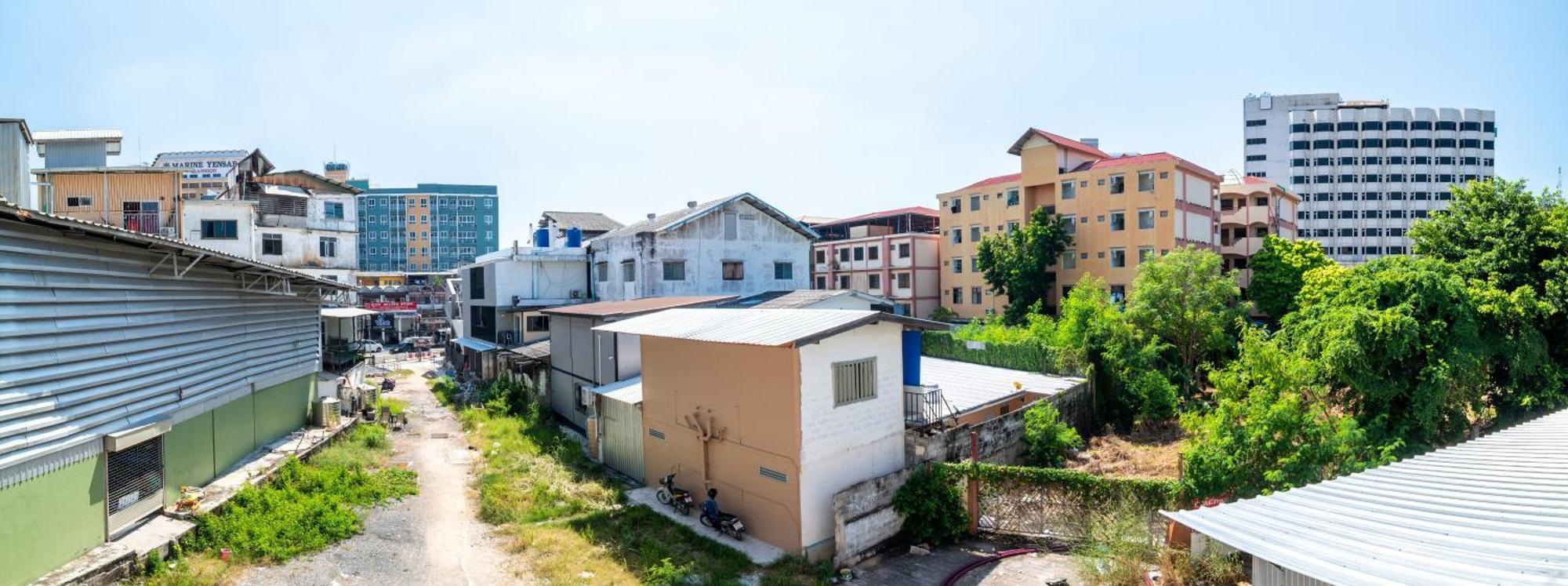 Hotel Abunawas Merry At Walking Street