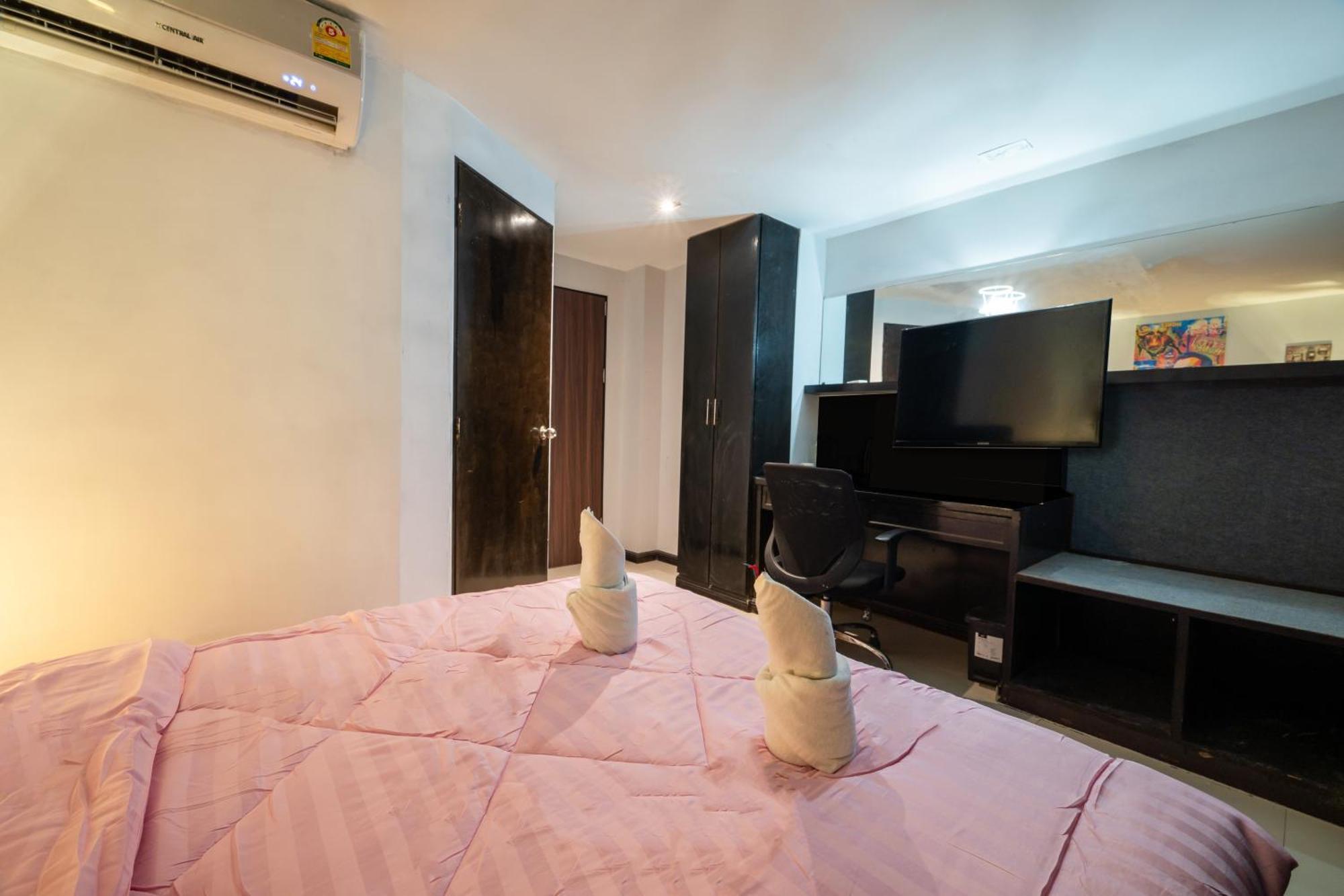 Abu Nawas Hotel Pattaya